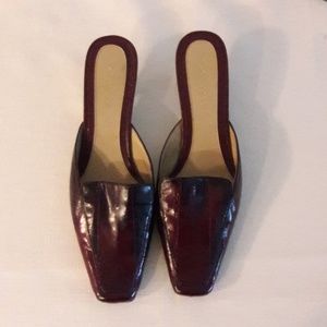 Liz Claiborne Mule Slip On Shoes